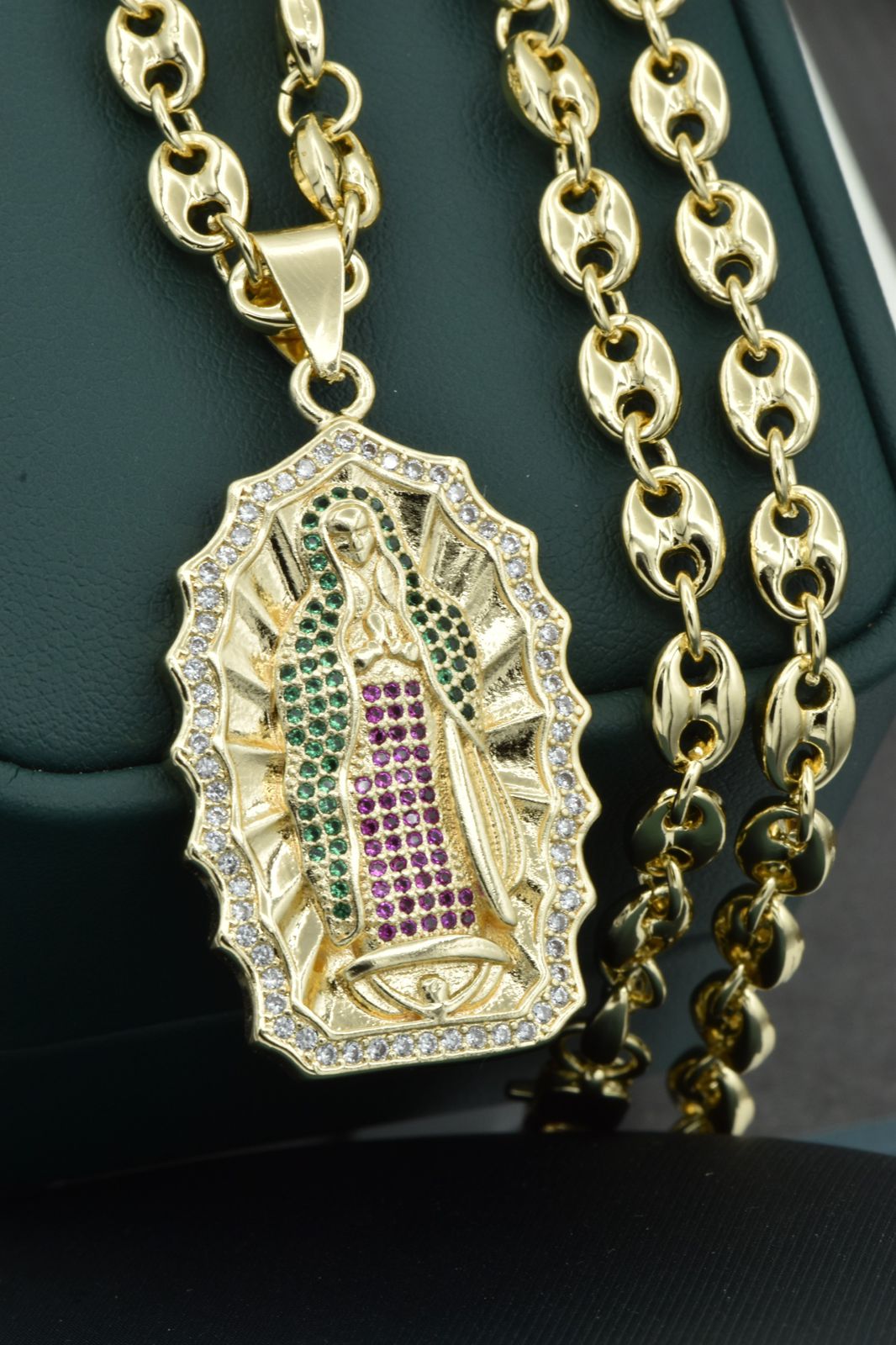 Cadena Eslabón Gruesa 60cm + Dije Virgen Guadalupe + Pulsera GRATIS